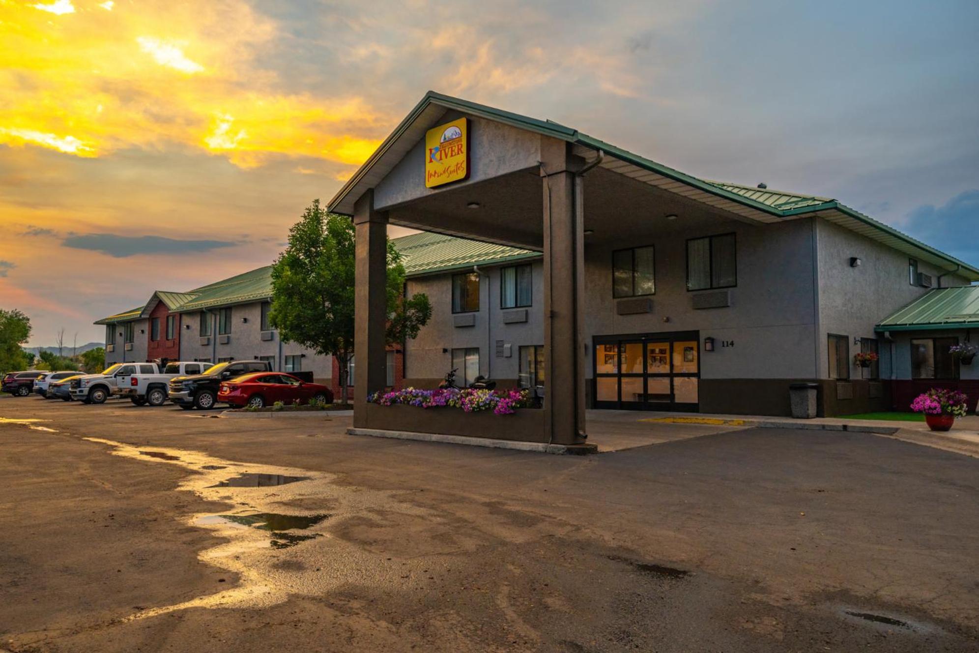 Yellowstone River Inn & Suites Livingston Exterior foto